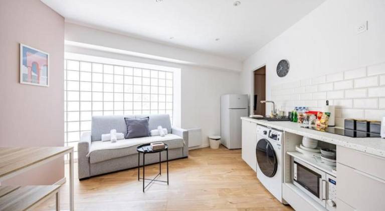 Apartment with 2 rooms for 6 persons — photo 4