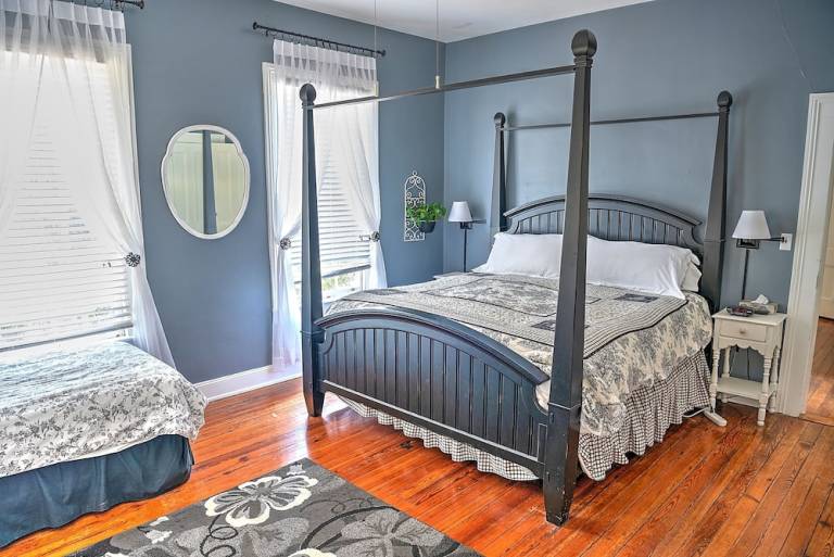 Bed and breakfast  Darien