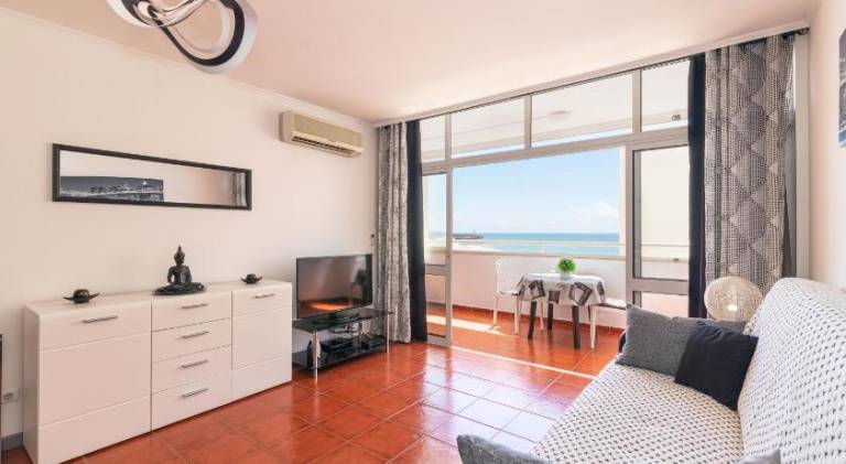 Fully equipped lovely apartment with patio & private pool | Beach nearby | Dogs allowed — photo 2