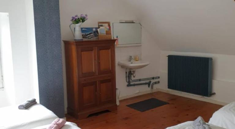 House with 2 rooms for 6 persons — photo 2