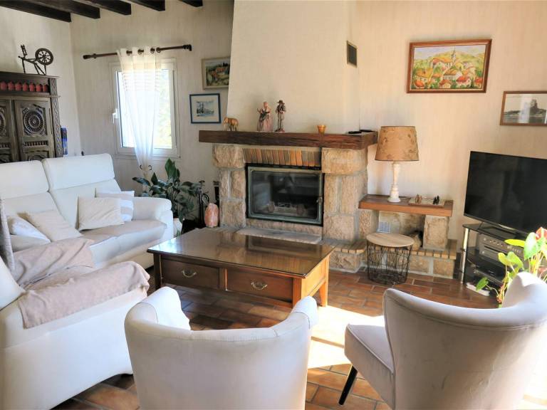 Wonderful vacation home with yard | Beach nearby | Dogs allowed — photo 3