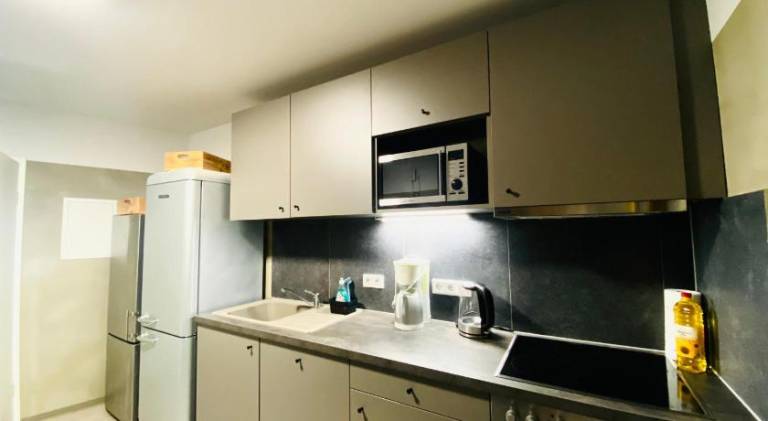 PIDLYY Shared-Apartments Bielefeld WLAN und Kuche Free parking in Bielefeld