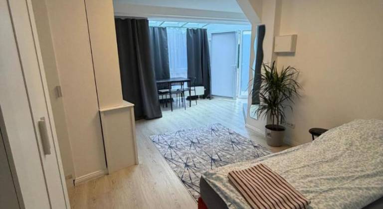 Holiday apartment with BBQ & patio — photo 4