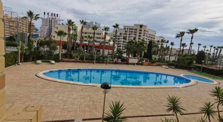 Rental apartment with terrace, garden & pool | Next to the beach | Pet-friendly — photo 2