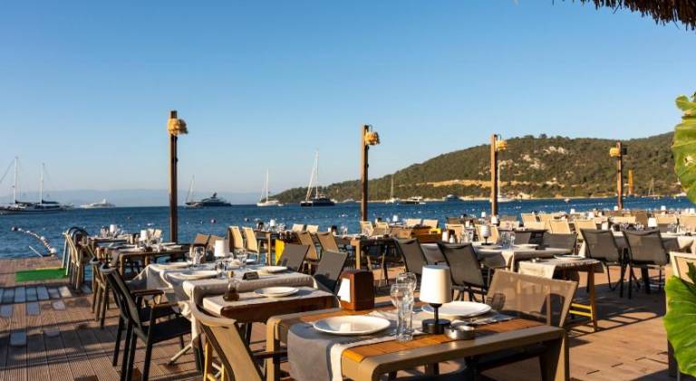 Daphnis Hotel — photo 3