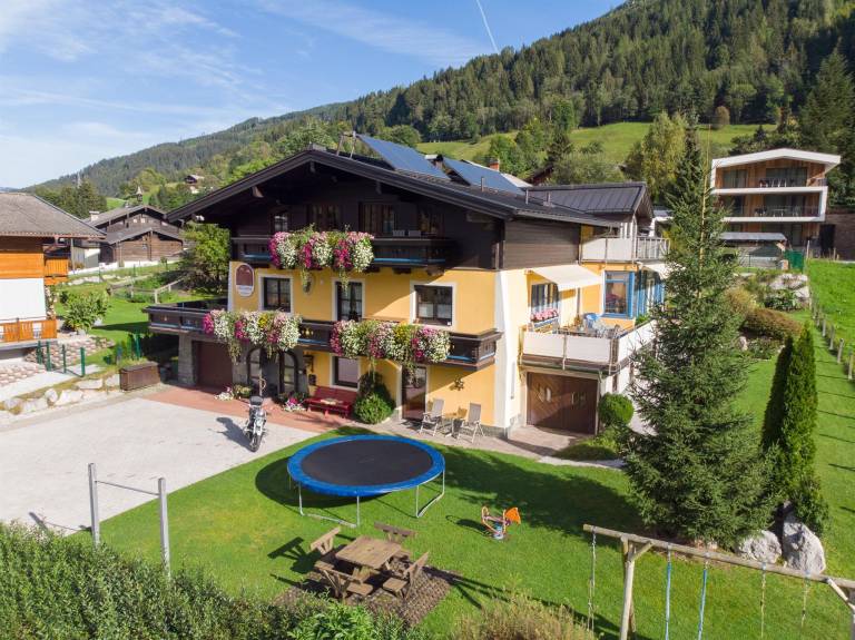 Child-friendly holiday apartment with barbeque, sauna & yard | Pets are welcome — photo 5