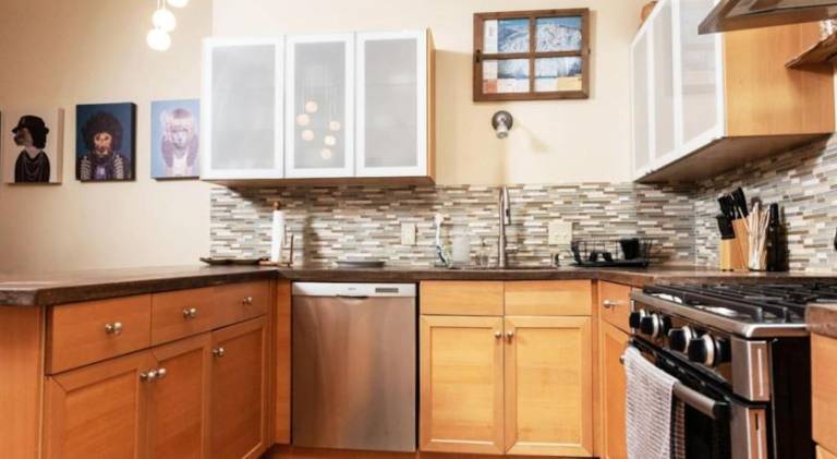 MASSiVE Bohemian Oasis in Philly 5 Bdrm Sleeps 12 — photo 5