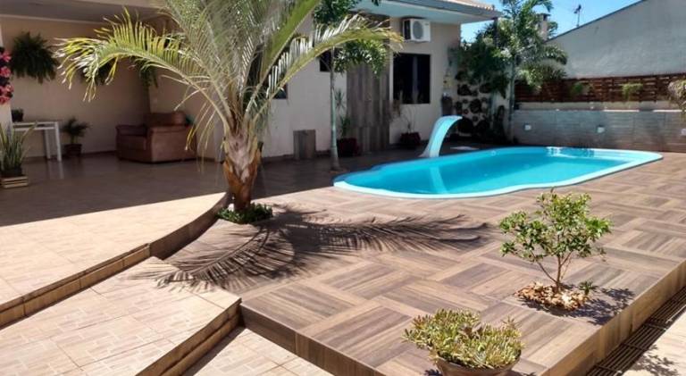 Edicula com um quarto banheiro e piscina e lazer in Sao Roque