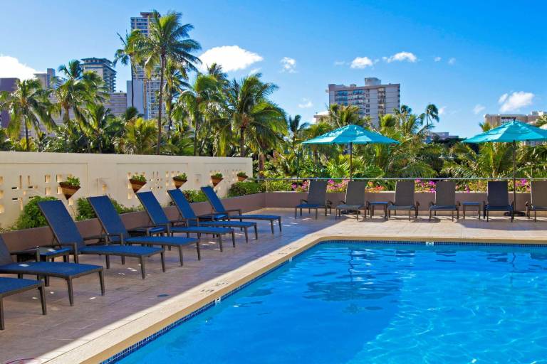 DoubleTree by Hilton Alana - Waikiki Beach — photo 5