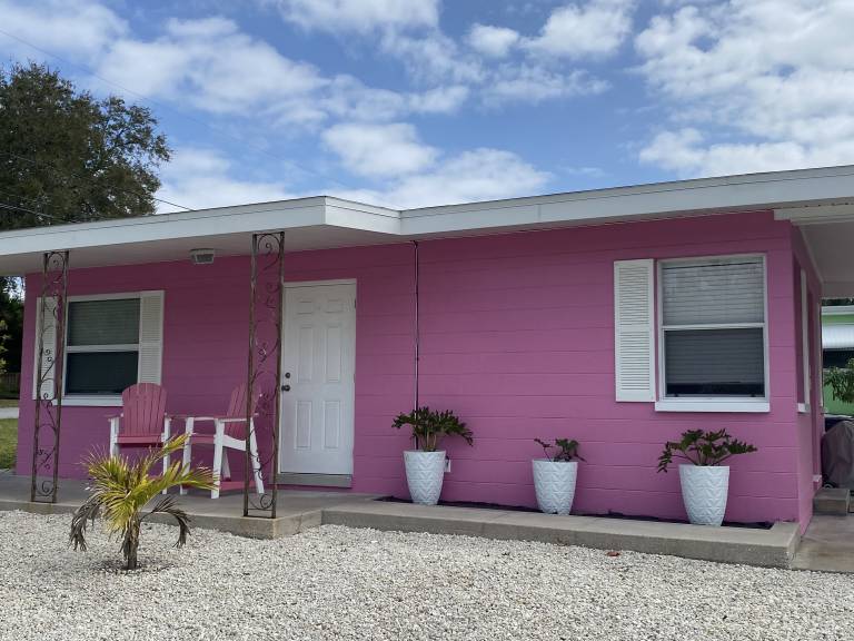 House  Largo