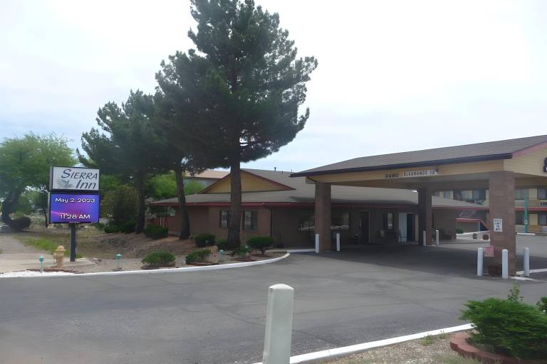 Sierra Inn Capital O ft Huachuca — photo 4
