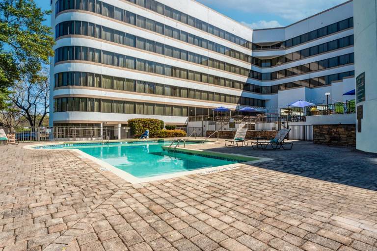 DoubleTree by Hilton South Charlotte Tyvola — photo 3