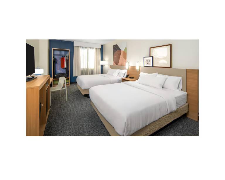 Spark by Hilton Charlotte Airport North — photo 2