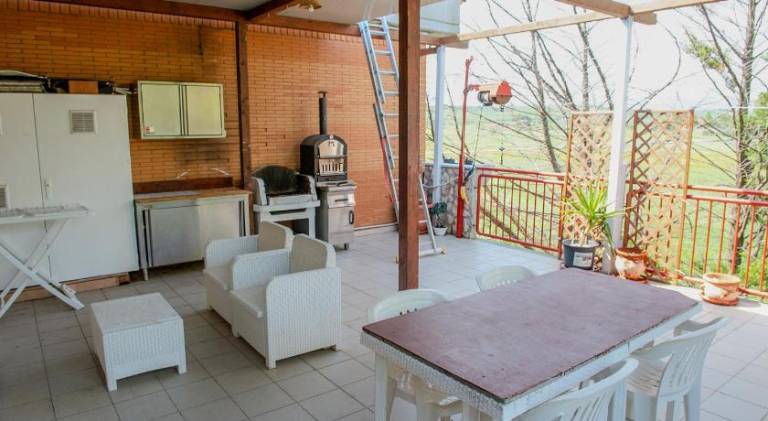 Villa with pool — photo 5