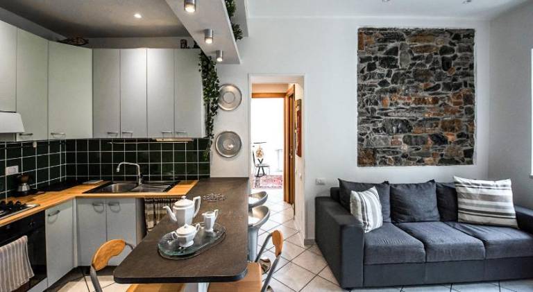 Rental apartment with 2 rooms for 4 persons — photo 4