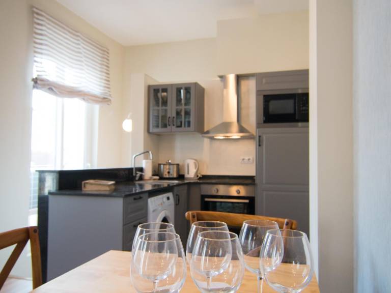 Family-oriented beautiful apartment with patio | Next to Alcazaba of Málaga | Dogs allowed — photo 3
