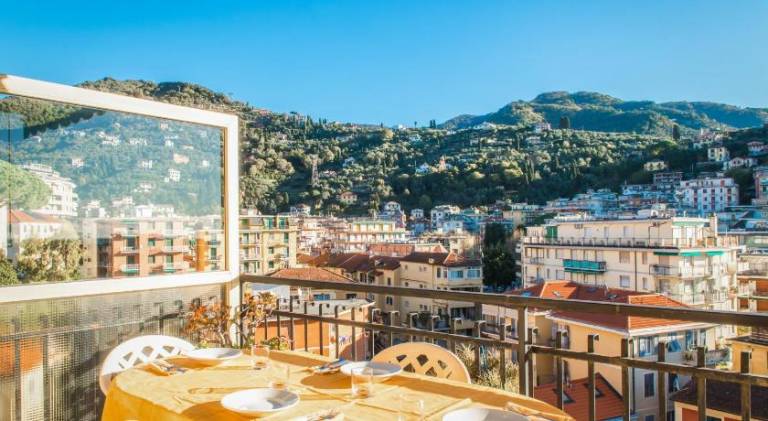 Holiday apartment with 2 rooms for 4 persons in Santa Margherita Ligure