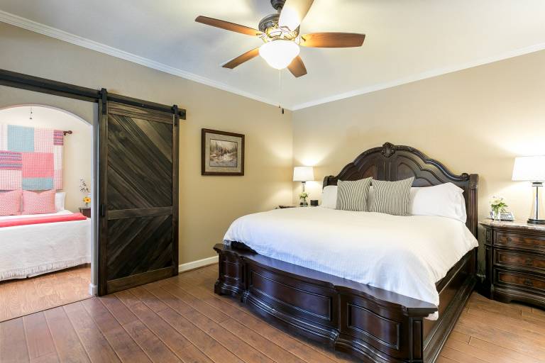 Family-friendly beautiful house with barbecue, terrace & hot tub | Pets are welcome — photo 4