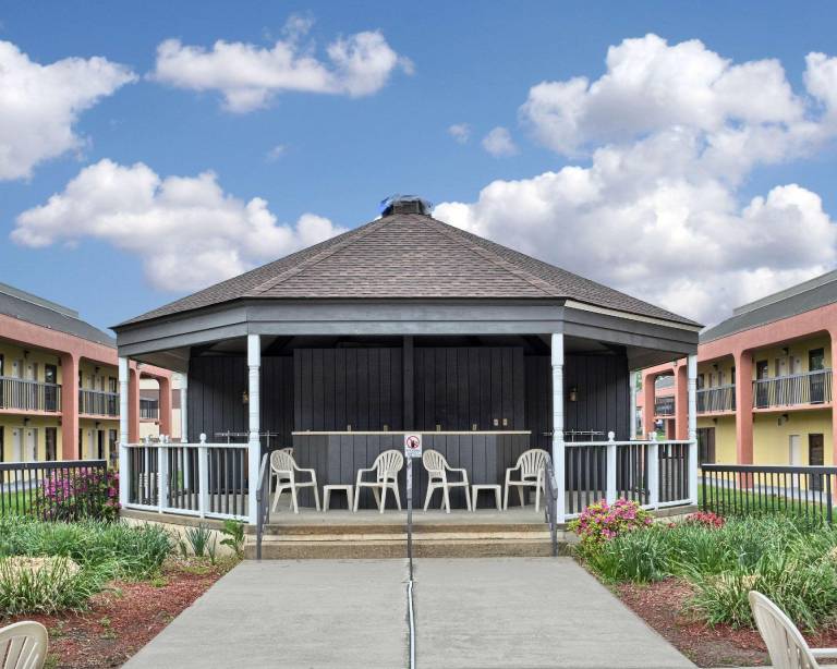 Quality Inn Fredericksburg, Central Park Area — photo 5