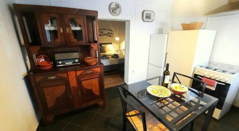 House with 1 room for 2 persons — photo 3