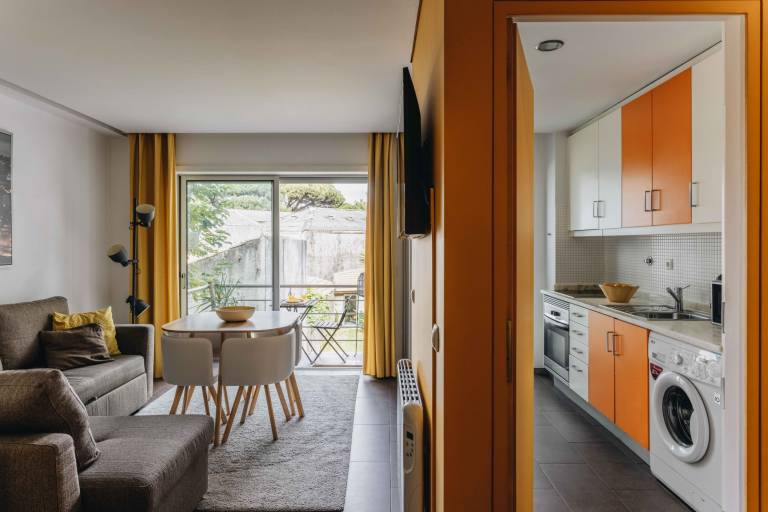 Rental apartment | Close to Porto Cathedral | Good for workation in Porto