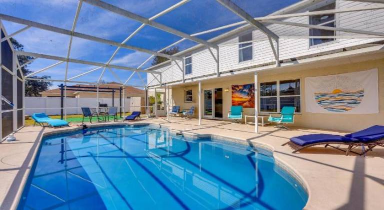 Vacation home with pool | Pet-friendly in Palm Coast, FL