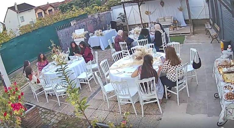 House with barbecue, yard & patio — photo 5
