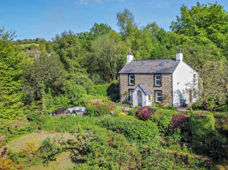 3 Bed in Lydbrook oc 94490