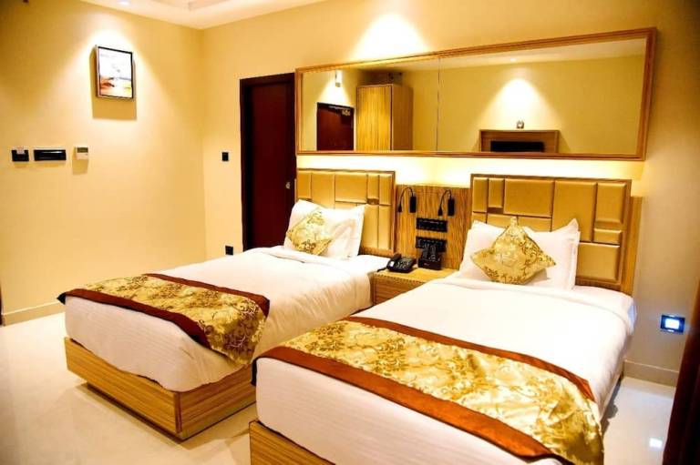 Vybrant Hotels