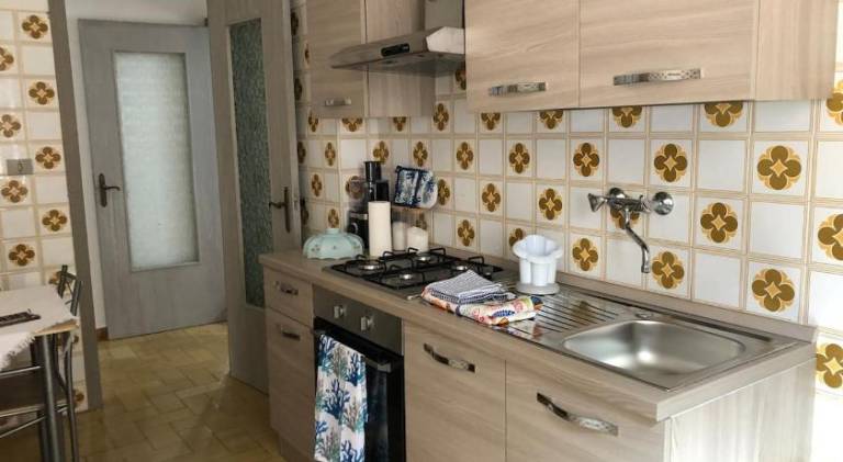 Apartment with 2 rooms for 5 persons — photo 4