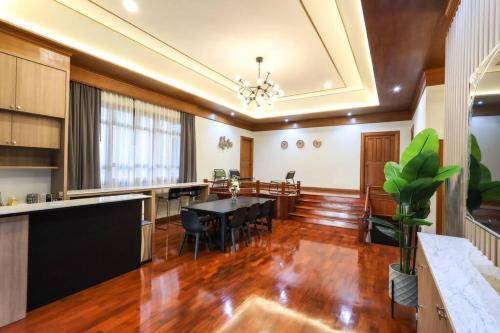 250 m² Villa