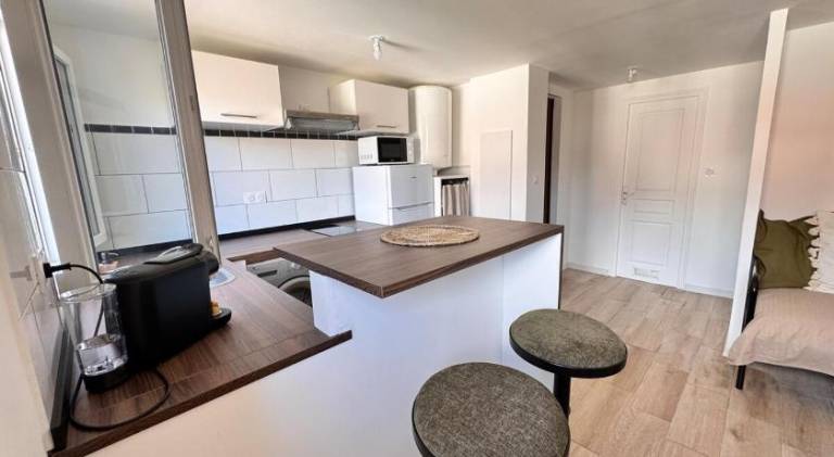 Rental apartment with 1 room for 5 persons — photo 4