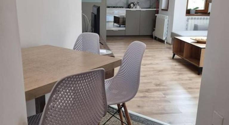 Apartment with 2 rooms for 6 persons — photo 3