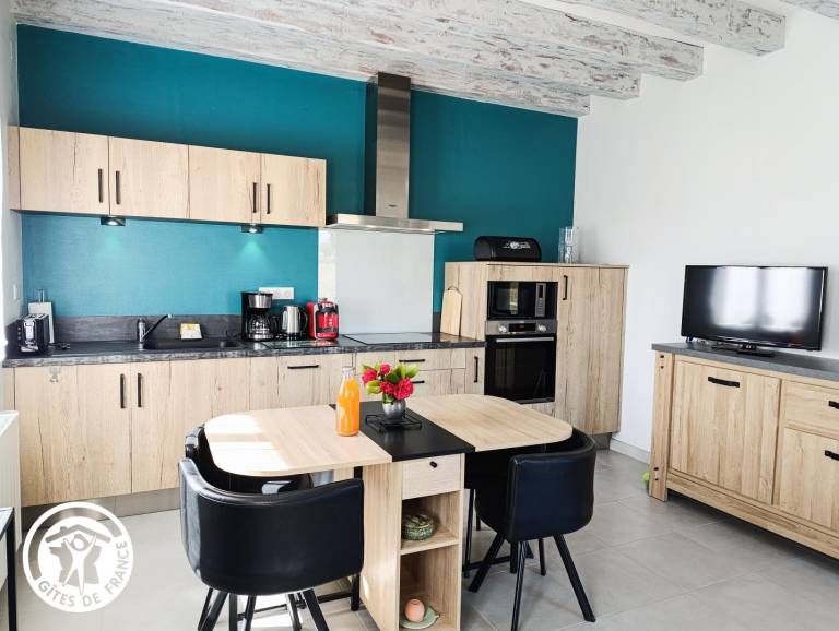 Fully equipped gite with garden, terrace & barbeque | Pets allowed — photo 3
