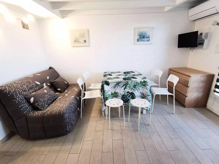 Vacation home with 2 rooms for 6 persons — photo 4