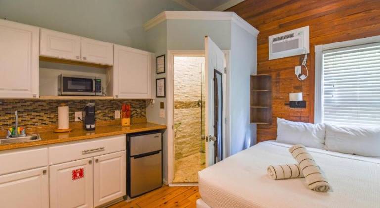 Rental apartment | Next to Southernmost Point — photo 2