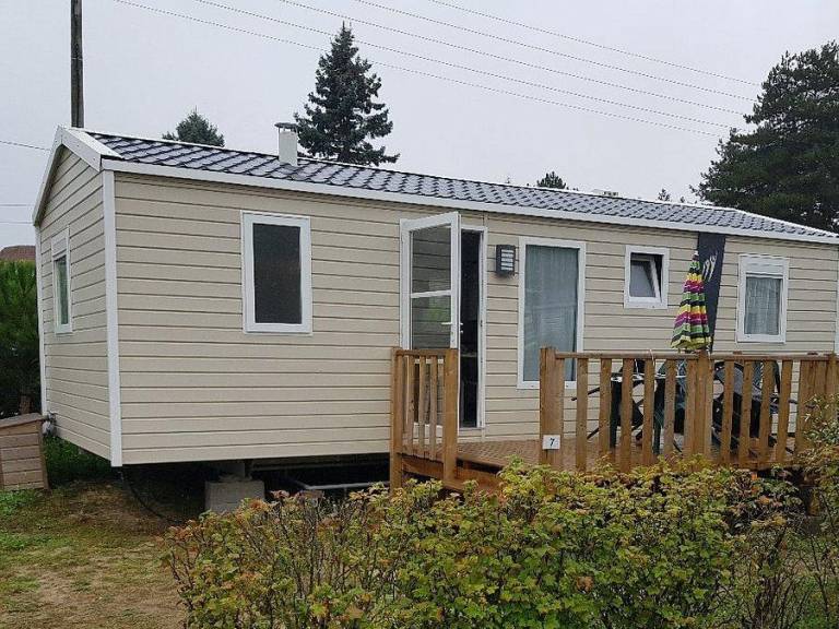 Mobile home with terrace — photo 5
