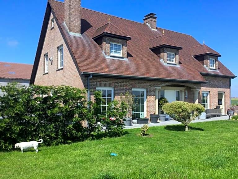 Bed & Breakfast  Bredene