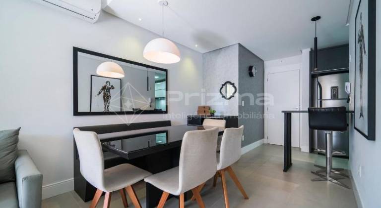 Apartment with pool — photo 2