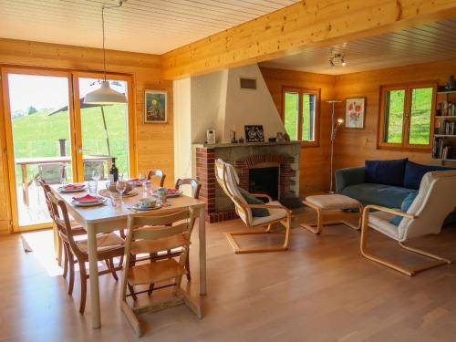 Chalet Montreux