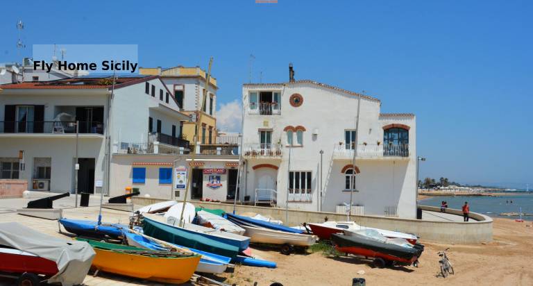 Family-oriented big rental apartment with terrace | City view | Close to the beach | Pets are welcome — photo 2