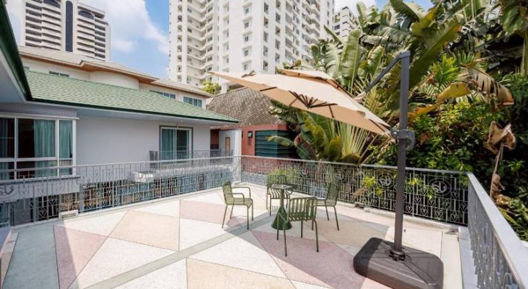 Villa with pool | Pets allowed — photo 5
