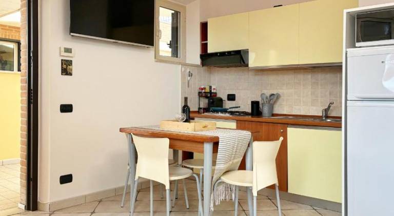 Holiday apartment with pool — photo 5