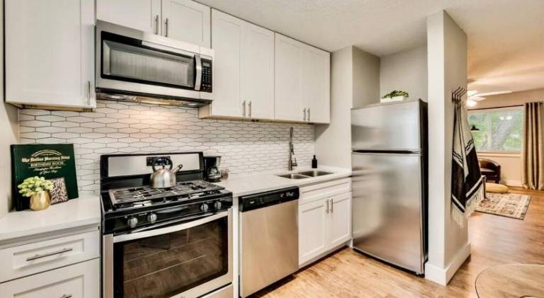 Holiday apartment with 2 rooms for 5 persons — photo 3