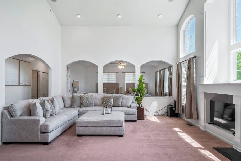 House Hoffman Estates