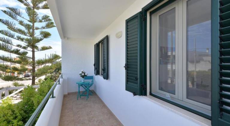 Vacation home | Close to the beach | Pets allowed — photo 4