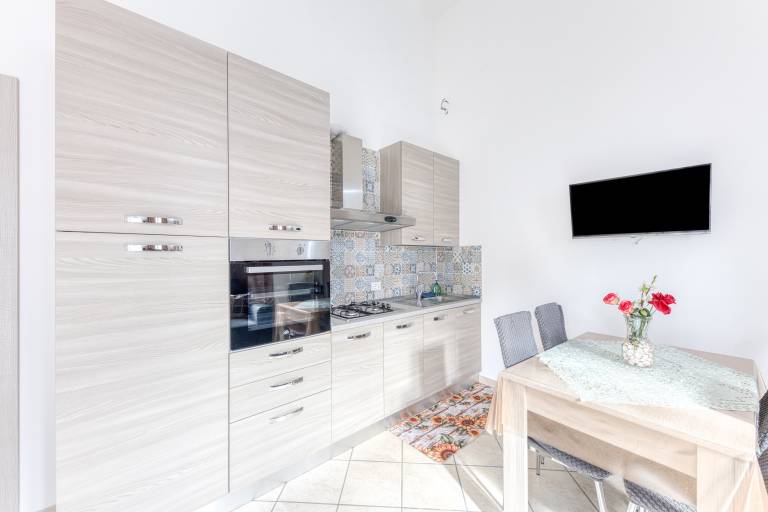 Mauricarol Residences - Apt with Private Terrace, Wi-Fi & Air Conditioning — photo 4