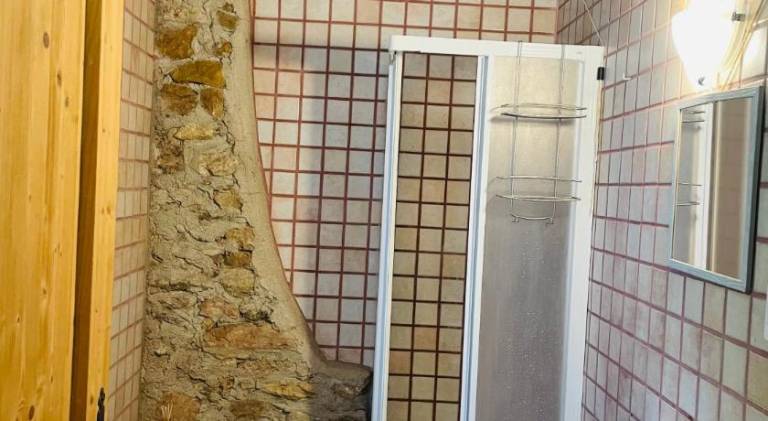 House with 2 rooms for 6 persons — photo 2