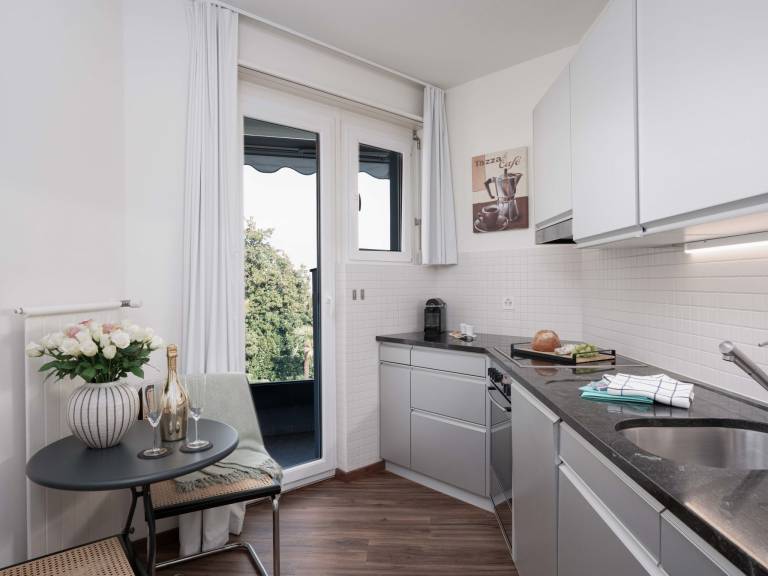 Apartment | Lake view — photo 4