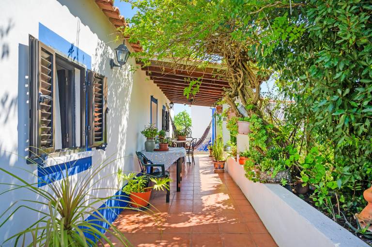Cottage 'Monte Da Bárbara' with Private Terrace, Private Garden and Wi-Fi in Beja
